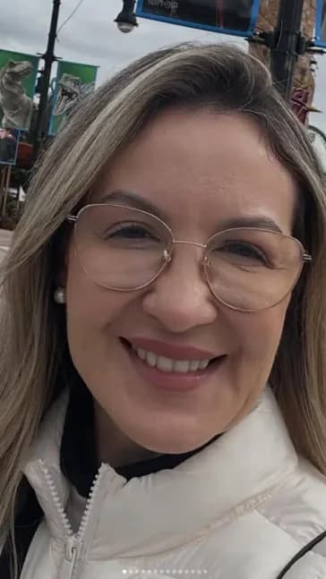 Selfie original antes da transformação com inteligência artificial